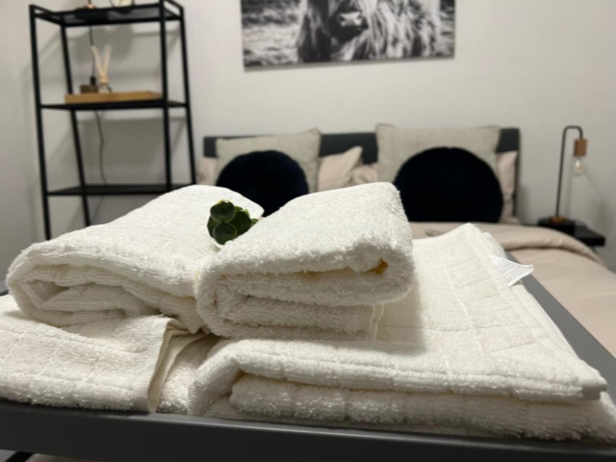 Ferienwohnung An Der Stadtmauer Und Turmblick Lugde Bagian luar foto